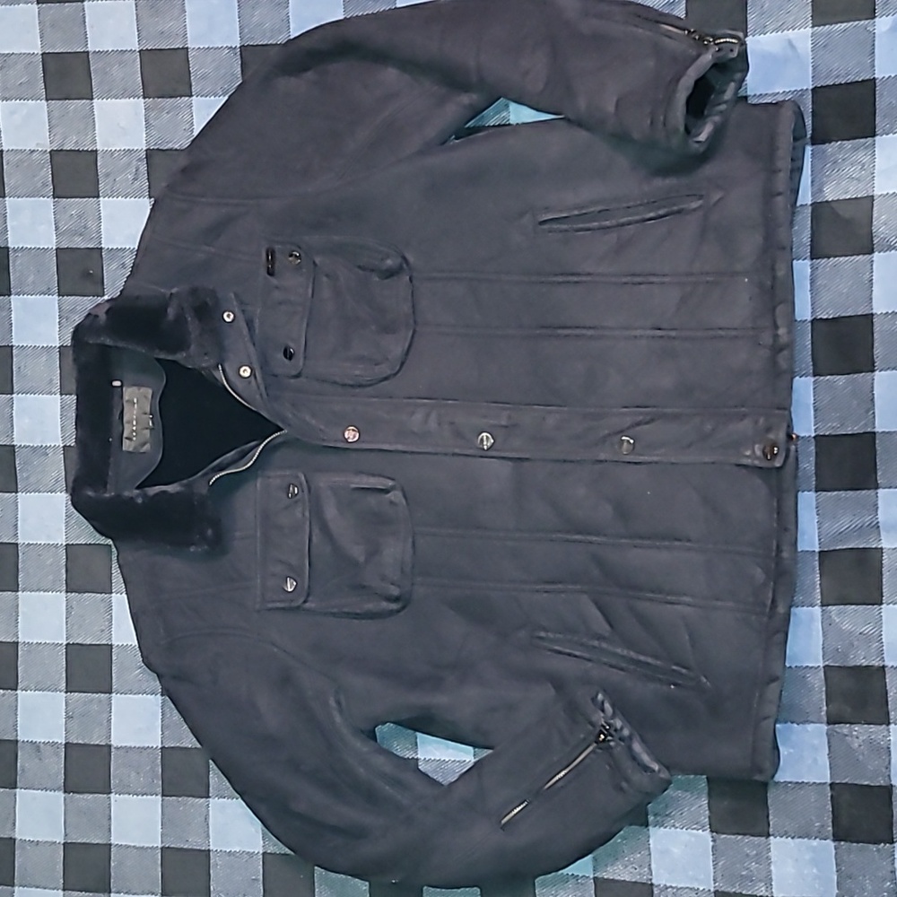 Sean Jean. Faux-suede/fur lining.  Heavyweight jacket.  Men's size 3x